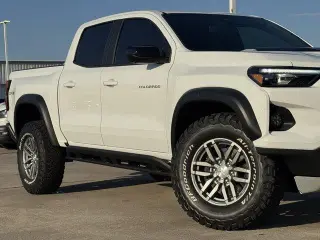 Chevrolet Colorado 2024 4x4 ZR2 4p Puerta de Tripulación con Cabina Completa 5 ft. CB