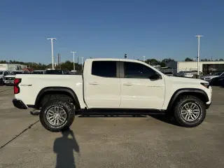 Chevrolet Colorado 2024 4x4 ZR2 4p Puerta de Tripulación con Cabina Completa 5 ft. CB