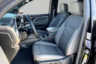 Chevrolet Colorado 2024 4x4 ZR2 4p Crew Cab 5 ft. SB
