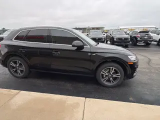 2020 Audi Q5 e