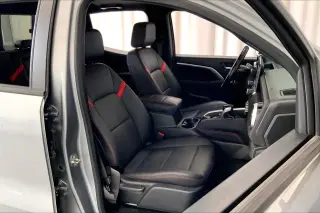 Chevrolet Colorado 2023 4x4 Z71 4p Cab de Tripulacion 5 ft. CB