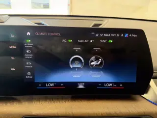 2023 BMW X1