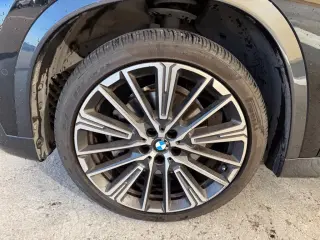 2023 BMW X1