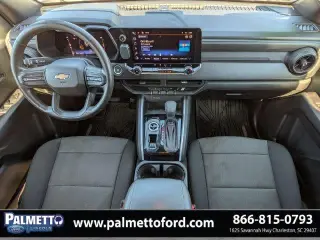Chevrolet Colorado 2023 4x4 Work Truck 4dr Crew Cab 5 ft. SB