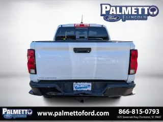 Chevrolet Colorado 2023 4x4 Work Truck 4dr Crew Cab 5 ft. SB