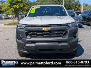 Chevrolet Colorado 2023 4x4 Work Truck 4dr Crew Cab 5 ft. SB