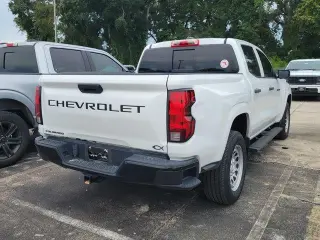 Chevrolet Colorado 2023 4x2 Work Truck 4dr Crew Cab 5 ft. SB