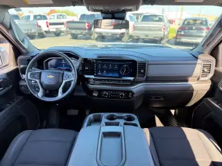 Chevrolet Silverado 1500 2024 4x4 LT 4dr Crew Cab 5.8 ft. CB c/2FL