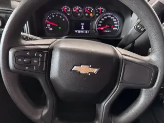 Chevrolet Silverado 1500 2024 4x4 Custom 4dr Crew Cab 5.8 ft. SB