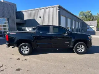 Chevrolet Colorado 2020 4x4 Camión de Trabajo 4p Cabina Completa 5 pies ST