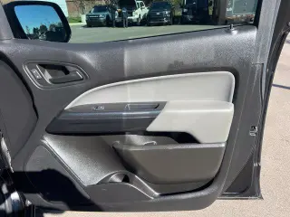 Chevrolet Colorado 2020 4x4 Camión de Trabajo 4p Cabina Completa 5 pies ST