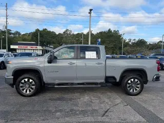 Chevrolet Silverado 2500HD 2024 4x4 LT 4dr Crew Cab SB