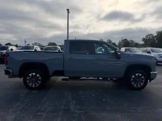 Chevrolet Silverado 2500HD 2024 4x4 LT 4dr Crew Cab SB