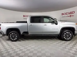 Chevrolet Silverado 2500HD 2021 4x4 LT 4dr Crew Cab SB