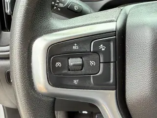 Chevrolet Silverado 2500HD 2022 4x4 Custom 4dr Crew Cab SB
