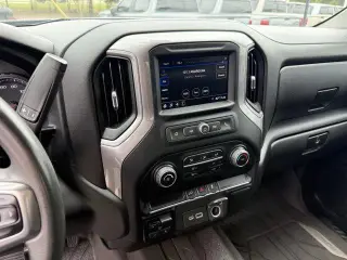 Chevrolet Silverado 2500HD 2022 4x4 Custom 4dr Crew Cab SB