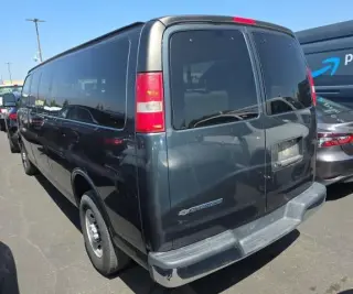 Chevrolet Express 2017 LT 3500 3dr Extended Passenger Van