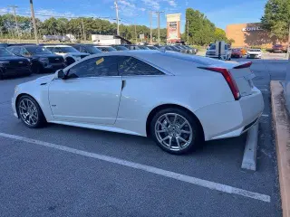 Cadillac CTS-V 2011 2dr Coupe