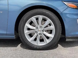 Chevrolet Malibu 2025 LT Sedán 4p con 1LT