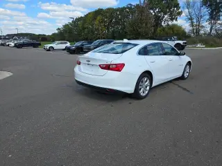 Chevrolet Malibu 2023 LT 4p Sedan con 1LT