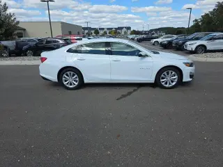 Chevrolet Malibu 2023 LT 4p Sedan con 1LT