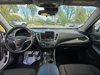 Chevrolet Malibu 2023 LT 4p Sedan con 1LT