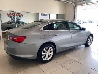 Chevrolet Malibu 2024 LT 4p Sedan con 1LT