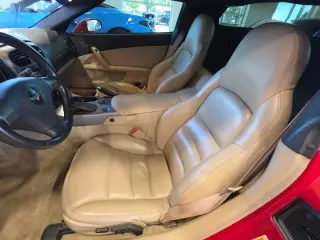 Chevrolet Corvette 2006 2dr Coupe