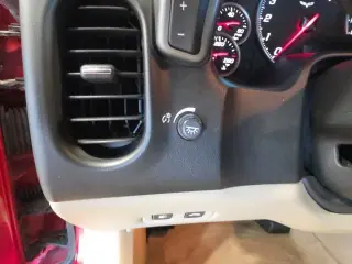 Chevrolet Corvette 2006 2dr Coupe
