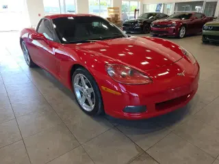 Chevrolet Corvette 2006 2dr Coupe