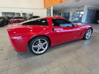 Chevrolet Corvette 2006 2dr Coupe