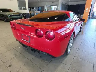 Chevrolet Corvette 2006 2dr Coupe