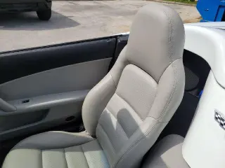Chevrolet Corvette 2010 2dr Convertible con 3LT