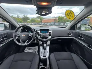 Chevrolet Cruze Limited 2016 1LT Auto 4dr Sedan w/1SD