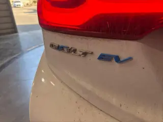 Chevrolet Bolt EV 2017 LT 4dr Hatchback