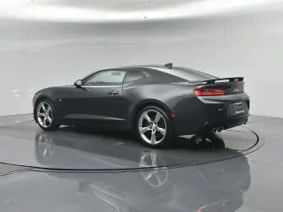 Chevrolet Camaro 2018 SS 2dr Coupe w/1SS
