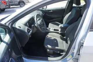Chevrolet Cruze 2017 LS Auto 4dr Sedán