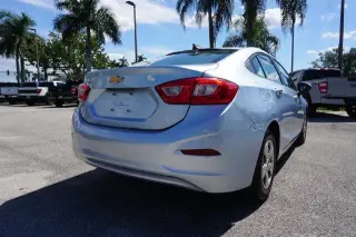 Chevrolet Cruze 2017 LS Auto 4dr Sedán