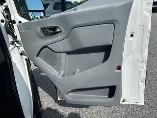 Ford Transit 2017 250 3dr SWB Low Roof Cargo Van w/60/40 Passenger Side Doors