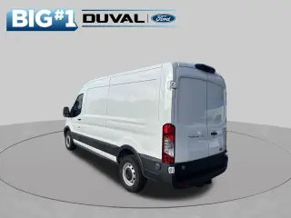 Ford Transit 2023 150 furgón de carga de techo medio con distancia entre ejes corta y tres puertas