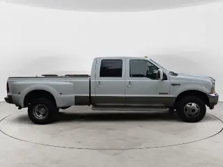 Ford F-350 Super Duty 2004 4dr Crew Cab XL 4WD SB DRW