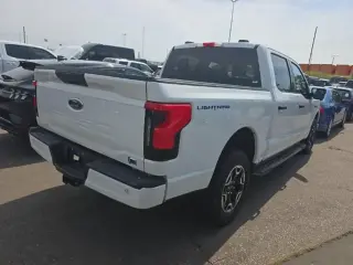 Ford F-150 Lightning 2023 AWD XLT 4dr SuperCrew 5.5 ft. SB