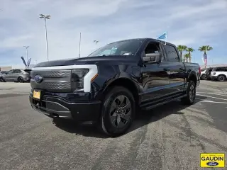 Ford F-150 Lightning 2023 AWD XLT 4p SuperCrew 5.5 ft. CB