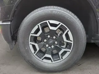 Ford F-150 Lightning 2022 AWD Pro 4dr SuperCrew 5.5 ft. SB