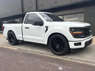 Ford F-150 2025 4x2 XL 2dr Regular Cab 6.5 ft. SB
