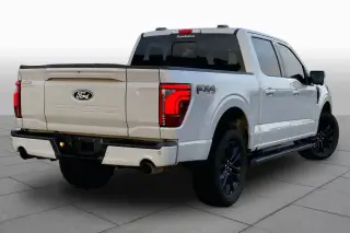 Ford F-150 2024 4x4 Lariat 4dr SuperCrew 5.5 ft. SB