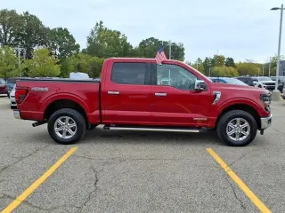 Ford F-150 2024 4x4 XLT 4p SuperCrew 5.5 ft. CB