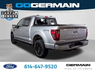 Ford F-150 2024 4x4 XLT 4p SuperCrew 6.5 ft. SB Metálica Icono Plata 4WD 10-Velocidades Automático 3.5L PowerBoost Full-Hybrid V6. 400W Tomadas en Cabaña y Maletero, Control de Crujía Adaptativo con Detención y Relanzamiento, Grupo de Equipamiento 302A Me
