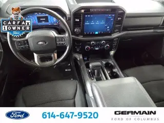 Ford F-150 2024 4x4 XLT 4p SuperCrew 6.5 ft. SB Metálica Icono Plata 4WD 10-Velocidades Automático 3.5L PowerBoost Full-Hybrid V6. 400W Tomadas en Cabaña y Maletero, Control de Crujía Adaptativo con Detención y Relanzamiento, Grupo de Equipamiento 302A Me