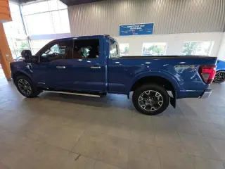 Ford F-150 2024 4x4 XLT 4p SuperCrew 5.5 ft. SB